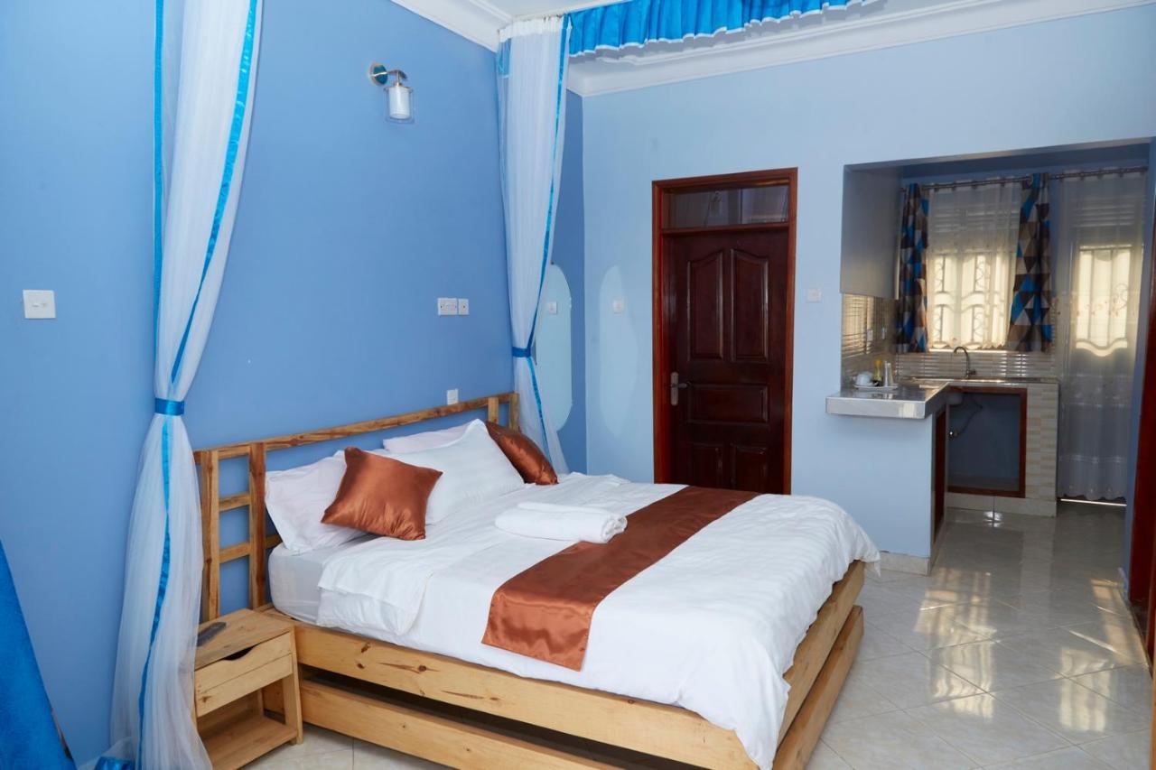 Westway Luxury Suites Mbarara Экстерьер фото